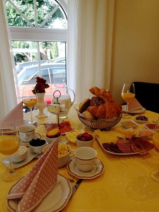 Wir Beide Apartment Elten Ngoại thất bức ảnh